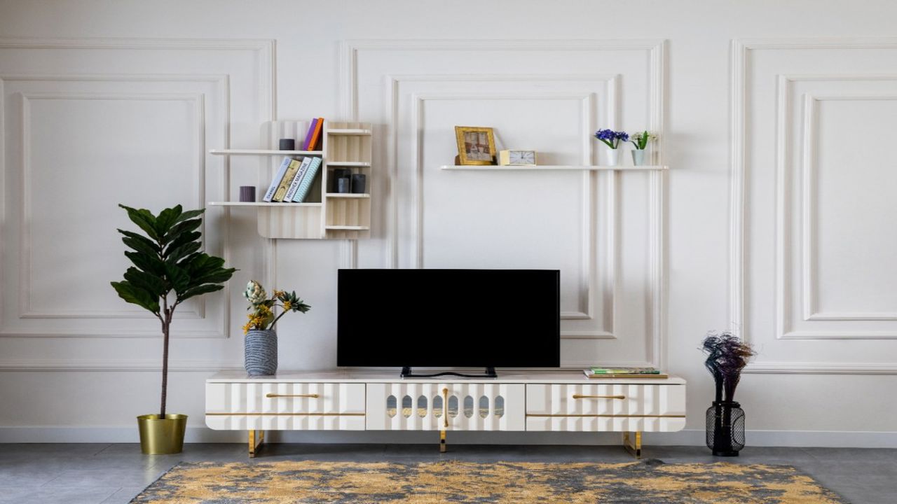 Ümraniye Atatürk Mahallesi İkinci El Televizyon Alan Yerler